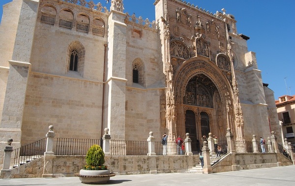 Iglesia de Santa María en Aranda de Duero