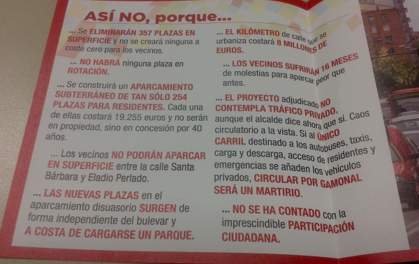 Interior de los folletos informativos que el PSOE ha empezado a buzonear