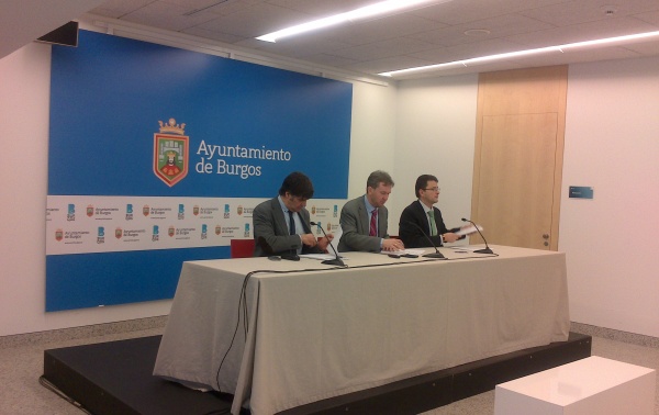 Fernando Gómez, Javier Lacalle y Mario Sanjuan en la presentación. 