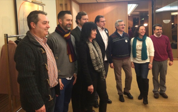 La ejecutiva provincial de VOX en Burgos junto al antiguo coordinador y fundador, Ortega Lara
