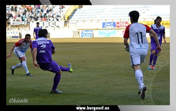 El Burgos CF logró un sufrido punto en el estadio Reino de León. Foto. web BCF.