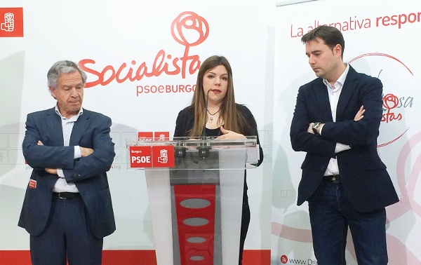 Albah García, secretaria general de Juventudes Socialistas de Burgos, ha presentado el programa