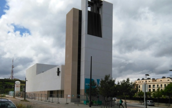 Abre sus puertas la Iglesia de San Josemaría Escrivá | Local | Radio  Arlanzón  FM. La radio de Burgos