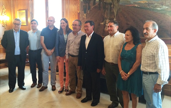 El presidente de la Diputación ha firmado convenios con todos los ayuntamientos implicados