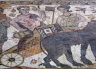 Mosaico romano en la localidad de Baños de Valdearados.